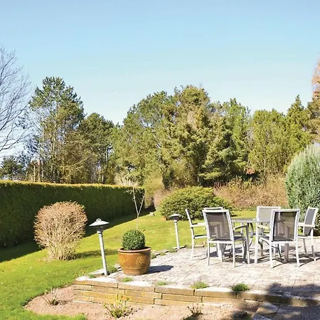 Σπίτι διακοπών Three-bedroom Holiday In