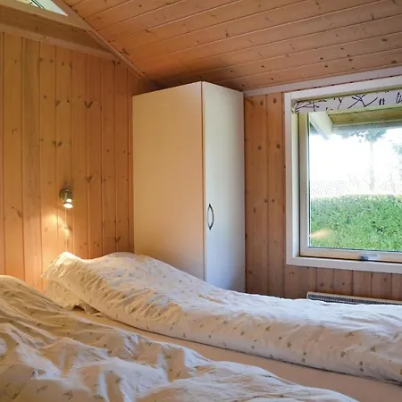 Three-bedroom Holiday In Σπίτι διακοπών Melby